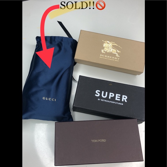 ** BRAND NEW** Burberry Sunglasses - Picture 3 of 8